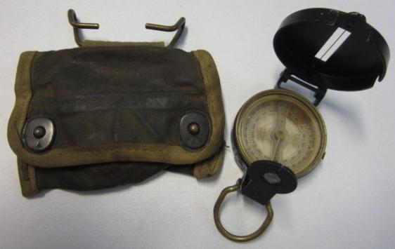 US WW2 Compass in Pouch