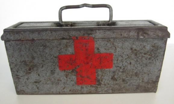 MG34/42 Ammo Can with a Red Cross, used by Medics