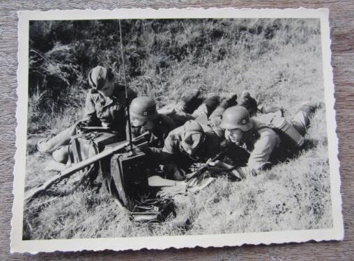 SS Photograph SS VT Soldiers in the field with radio's 2