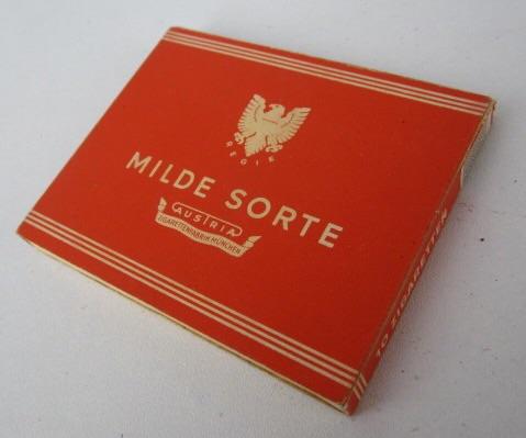 German WW2 Cigarettes 