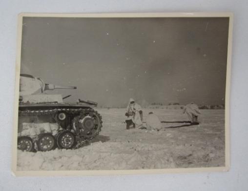 Photograph Pzkw 4 in the snow