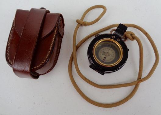 British WW1/WW2,Officers Compass