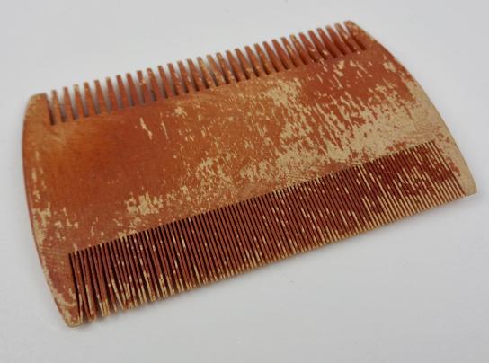 IMCS Militaria | Wehrmacht Wooden Lice Comb