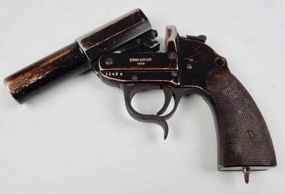 LP34 Flare Gun (Leught Pistole 34)