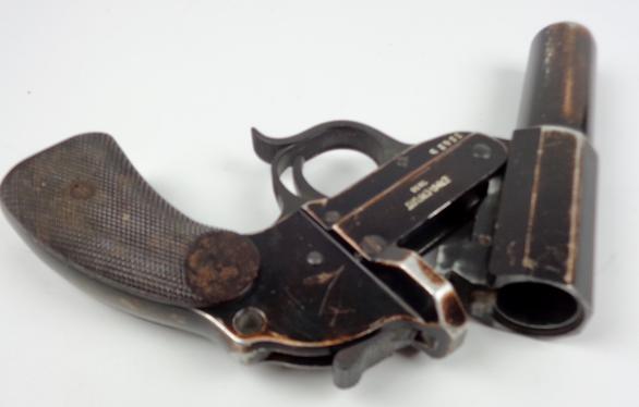 LP34 Flare Gun (Leught Pistole 34)