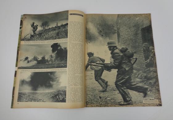 Signal Magazine number 4 (1945) with Extra Magazine