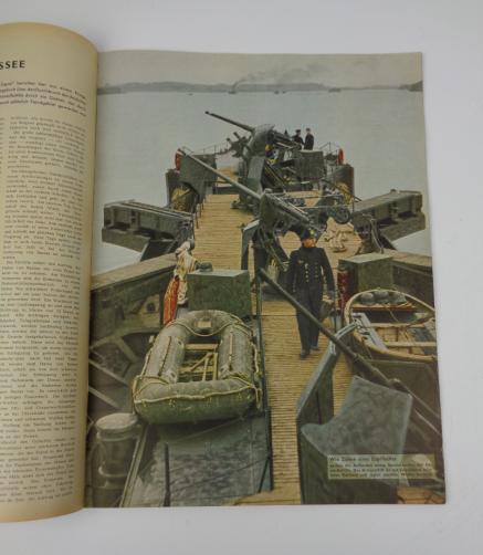 Signal Magazine number 4 (1945) with Extra Magazine