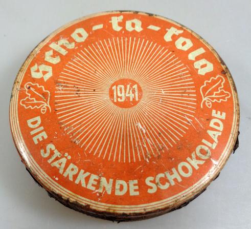 Wehrmacht Cho-Ka-Kola Can with content