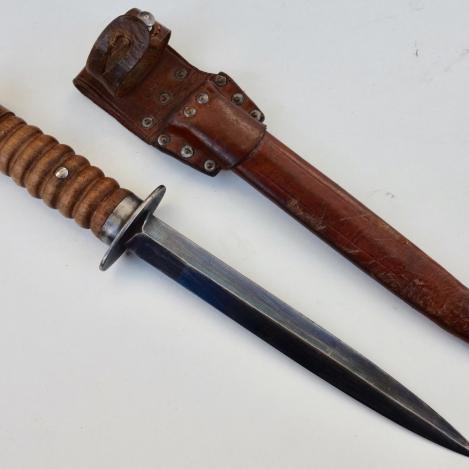 Dutch combat Dagger Storm Dolk