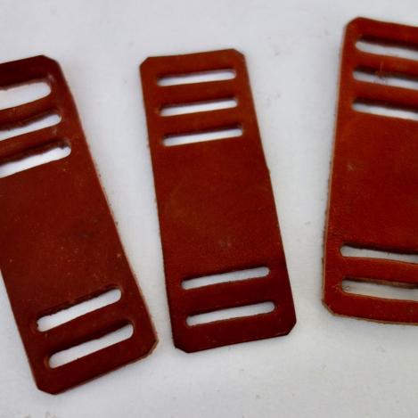 Wehrmacht re-enforcement Leathers Gasmask Strap