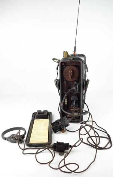 Wehrmacht Feld Funk B2 (Transmitter/Receiver)