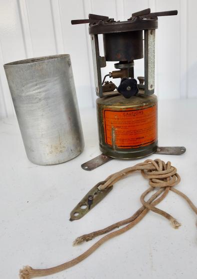 US WW2 Coleman Stove