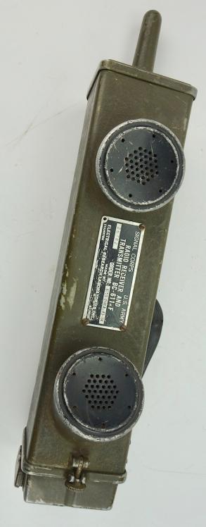 US WW2 BC611 D (Walki-Talki) Radio Receiver and Transmitter