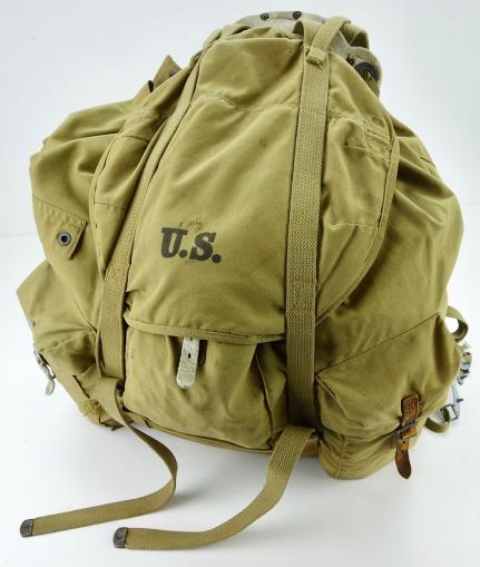 US WW2 Mountain Troop Backpack & Ice Creepers