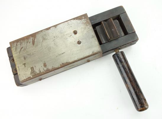 British/US wooden Gas Alarm Rattle