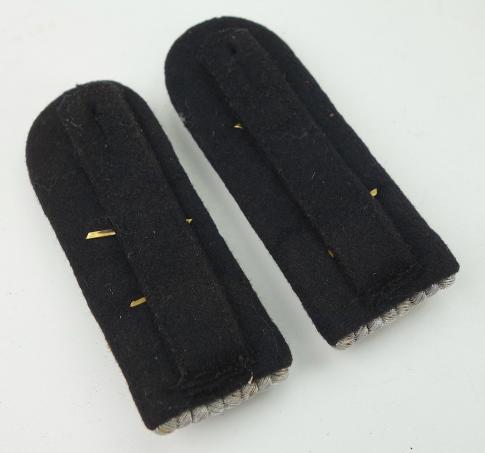 Wehrmacht Pioneer Officers Shoulder Boards