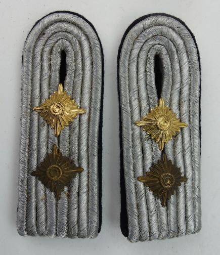 Wehrmacht Pioneer Officers Shoulder Boards
