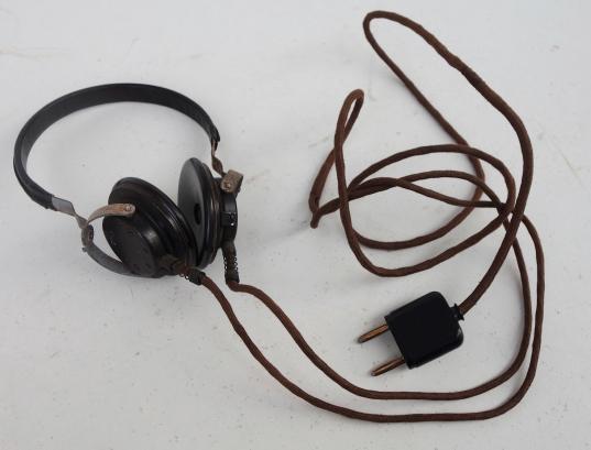 Wehrmacht Transmitter/Receiver Headphone Set