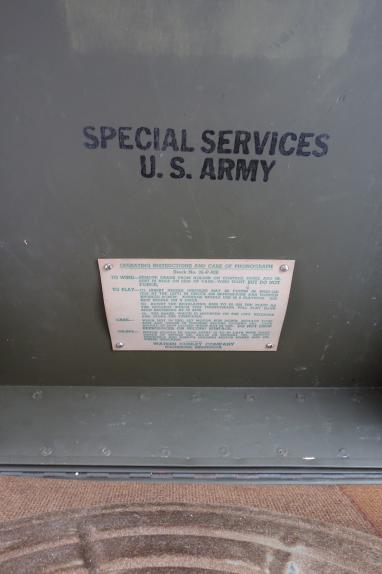 US WW2 Army Field Record Player