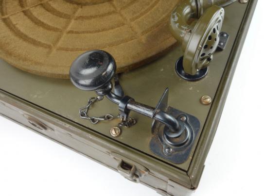 US WW2 Army Field Record Player