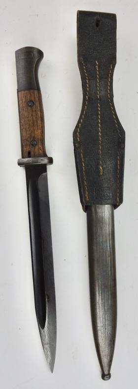 K98 Bajonet (Matching number) with leather Frog