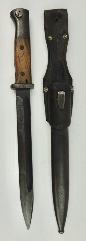 K98 Bajonet with leather Frog