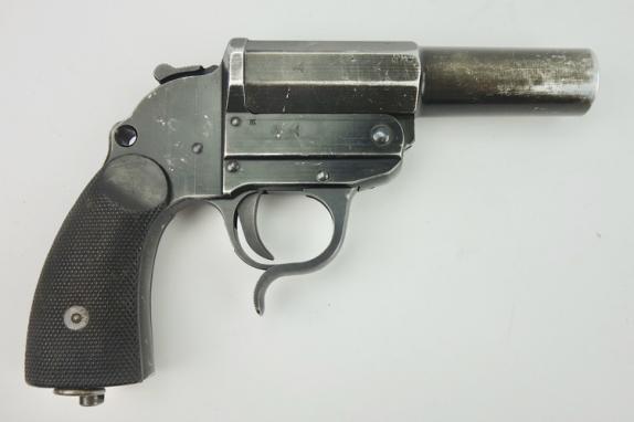 LP34 Flare Gun (Leught Pistole 34)