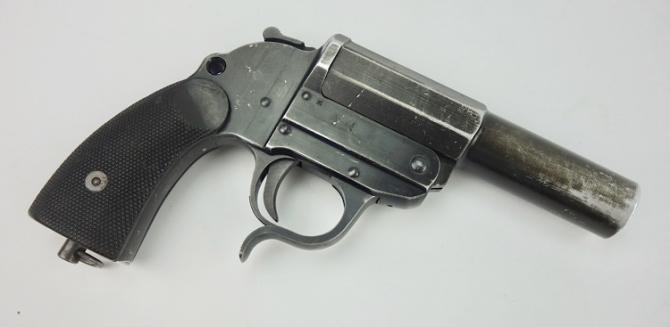 LP34 Flare Gun (Leught Pistole 34)