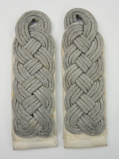 Wehrmacht Infantry Officers Shoulderboards