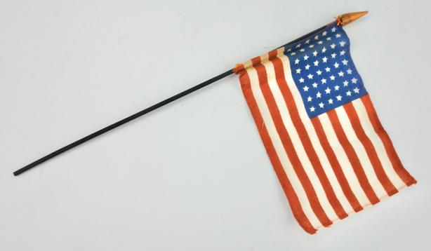 IMCS Militaria US WW2 48 Star Little Flag On Pole imcs-militaria-us-ww2-48-star-little-flag-on-pole