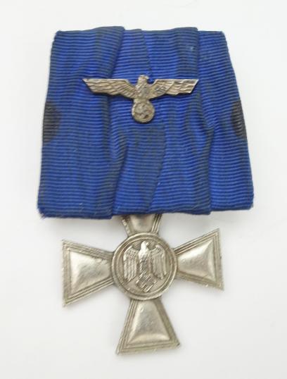 Wehrmacht 18 Year Loyal Service Medal (Clasp)