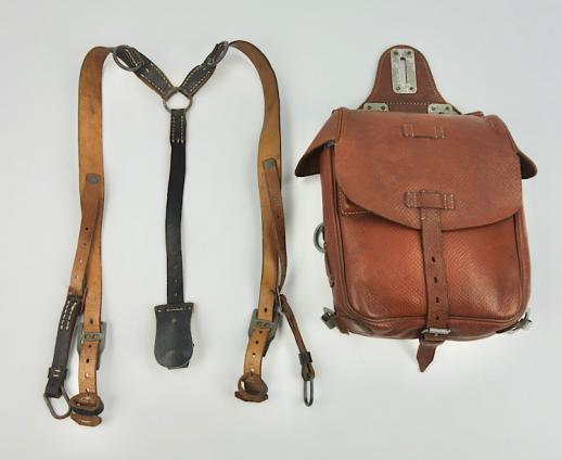 Wehrmacht Cavalry Sadle Bag/Bag Back & Y Strap