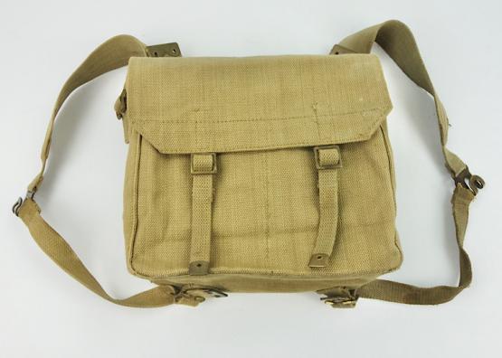 British WW2 Small Pack with Mestins