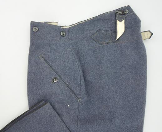 Luftwaffe Nachrichten NCO Tunic, Visor and Trousers