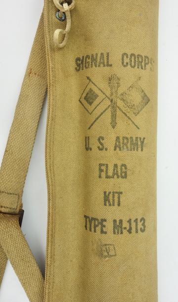 IMCS Militaria | US WW2 Signal Flags in original carrying Pouch