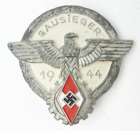 Hitler-Jugend Gausieger Badge in Silver 1944