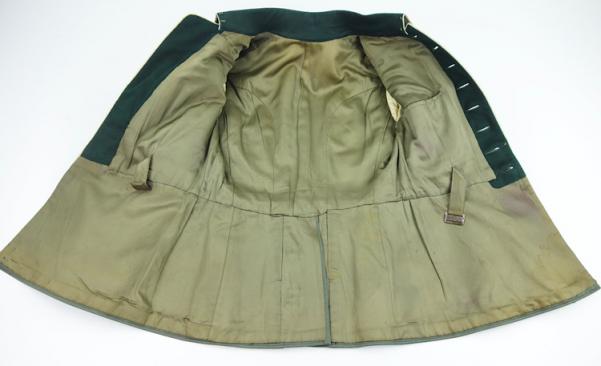 Wehrmacht Officers Dress Tunic 17th Tradition Regt.