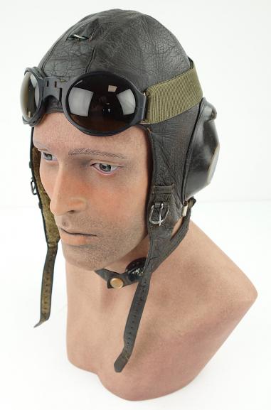 Luftwaffe 'Splinter D' Flying Goggles in original cannister