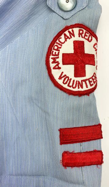 US WW2 volunteer Nurce Dress and Headgear