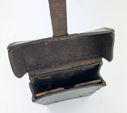 Wehrmacht Presstof MG34 Pouch