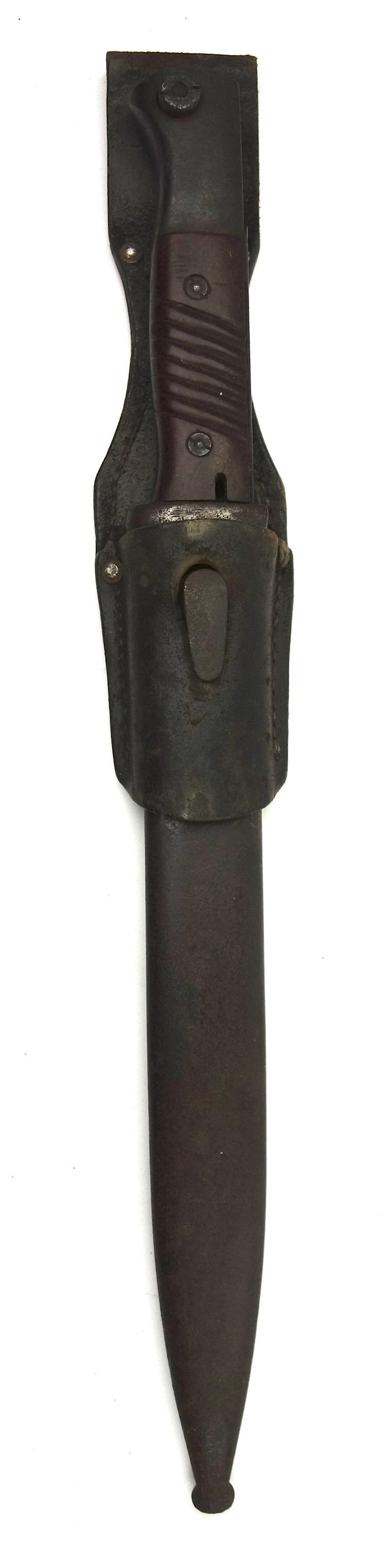 K98 Bajonet with leather Frog