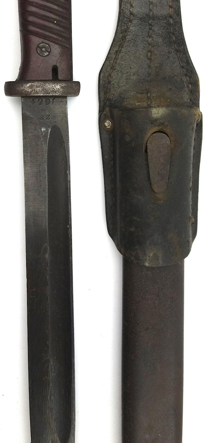 K98 Bajonet with leather Frog