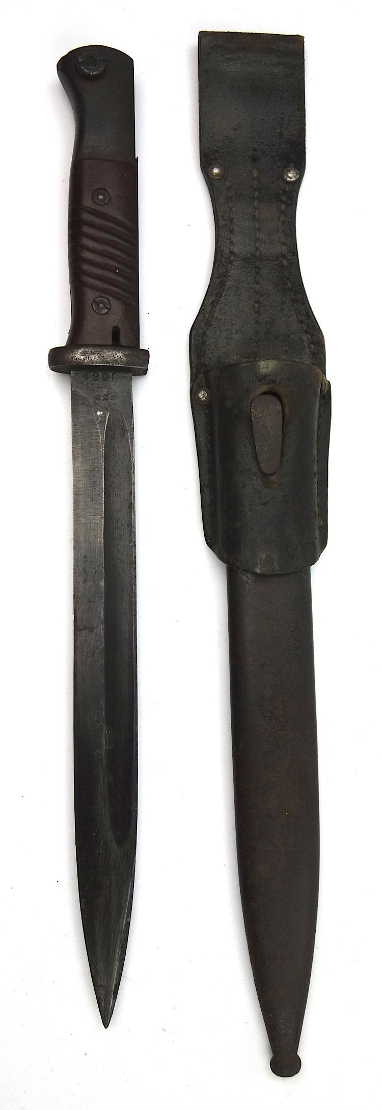 K98 Bajonet with leather Frog