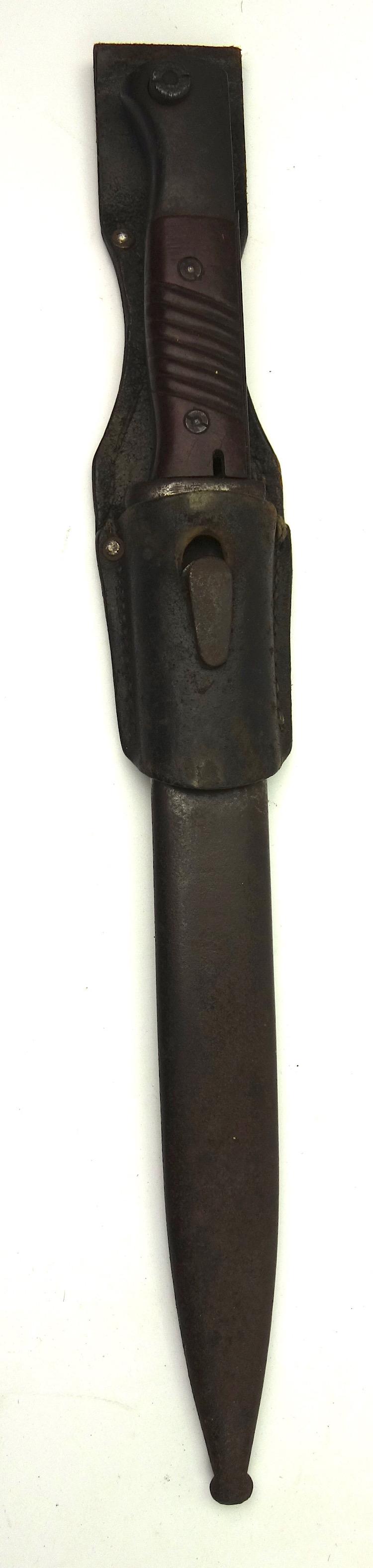 K98 Bajonet with leather Frog