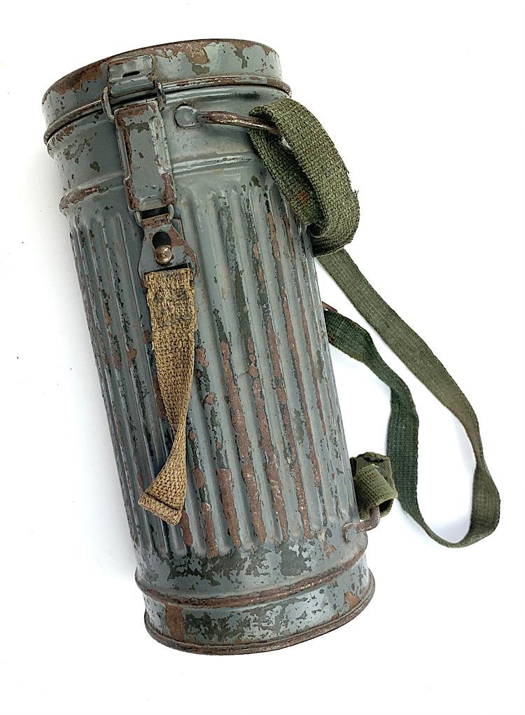 Wehrmacht M31 Gasmasker in Grey camo Cannister