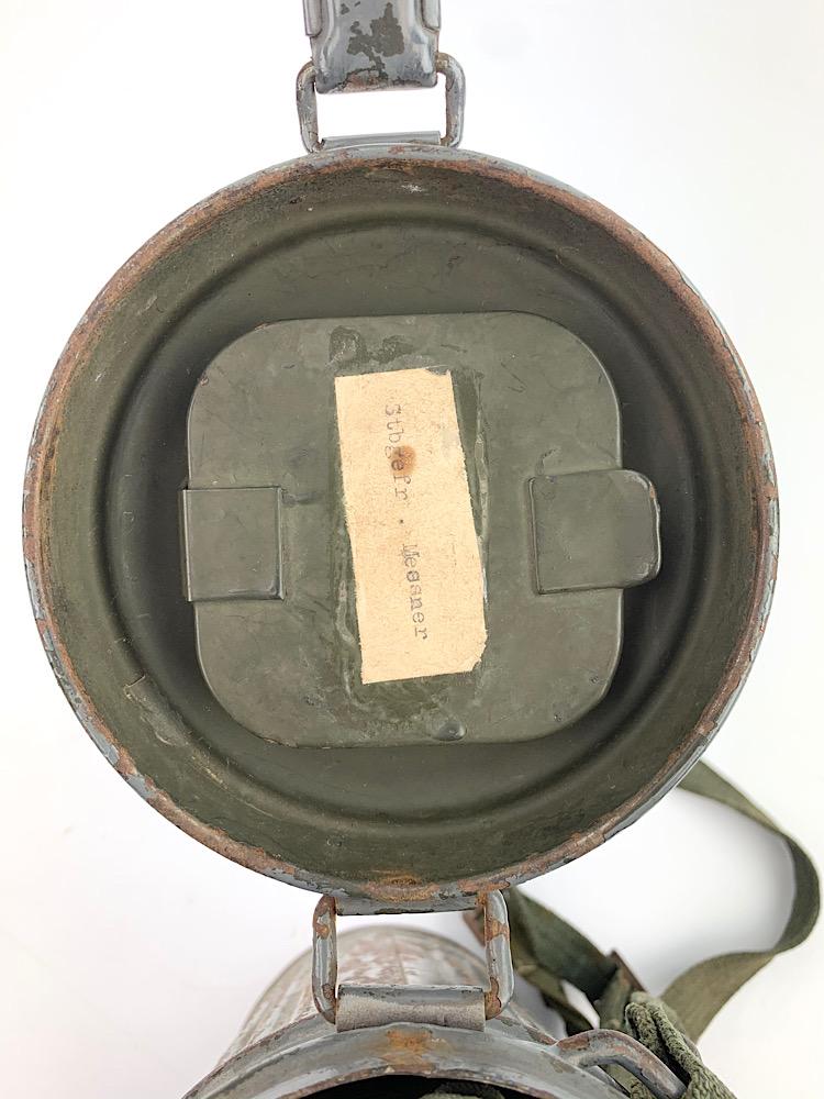 Wehrmacht M31 Gasmasker in Grey camo Cannister
