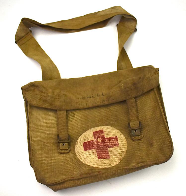 British WW2 Medic Bandage Pouch (Shell Dressings)