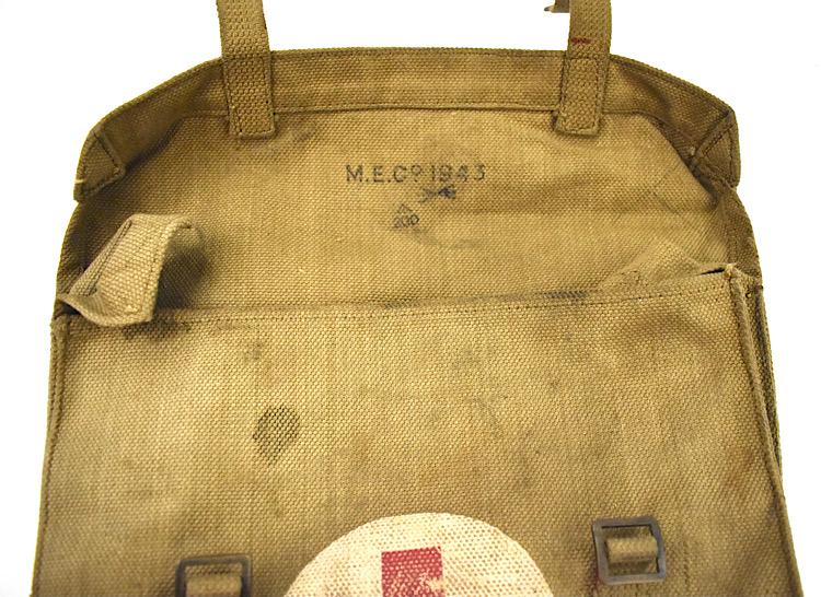 British WW2 Medic Bandage Pouch (Shell Dressings)
