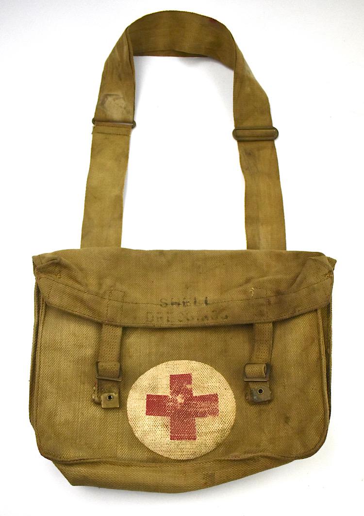 British WW2 Medic Bandage Pouch (Shell Dressings)