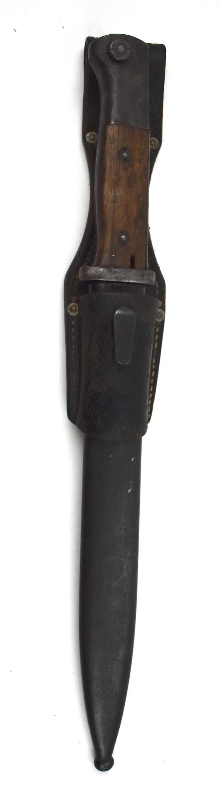 K98 Bajonet with leather Frog